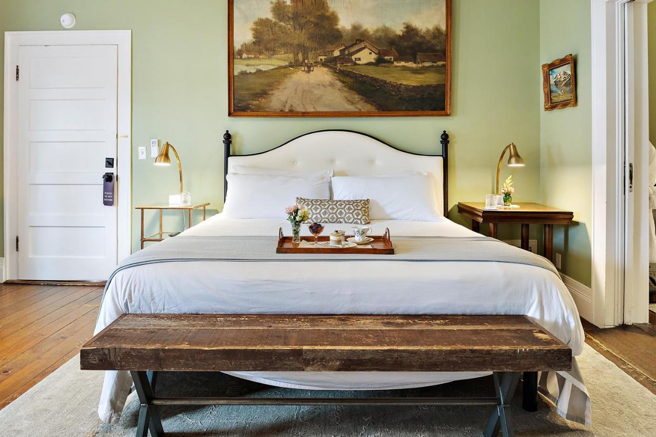 Mccully House Inn แจ็คสันวิลล์ ภายนอก รูปภาพ