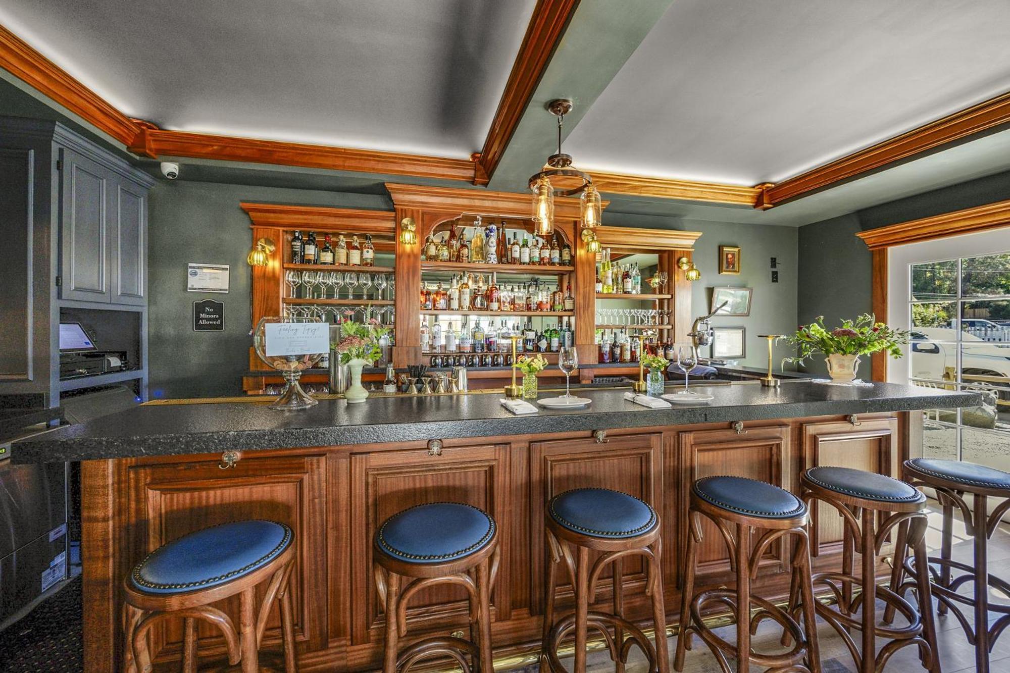 Mccully House Inn แจ็คสันวิลล์ ภายนอก รูปภาพ