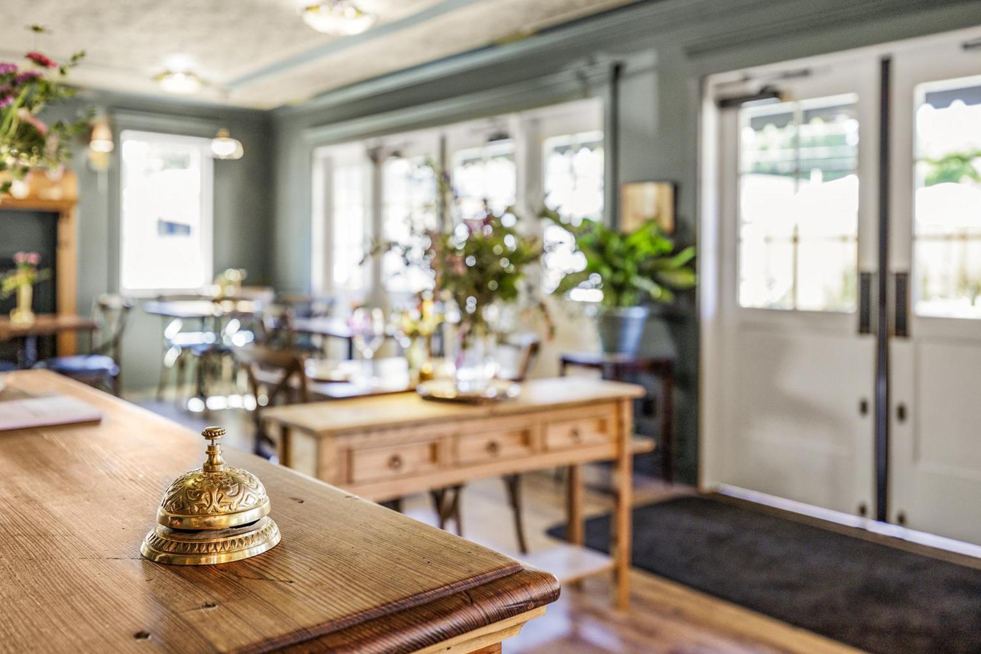 Mccully House Inn แจ็คสันวิลล์ ภายนอก รูปภาพ